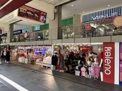 Lucky Plaza (D9), Shop House #626960241